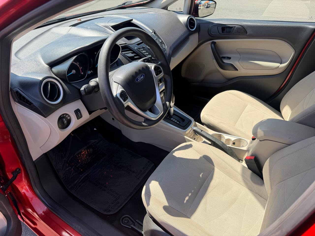 Ford Fiesta SE Sedan 2018