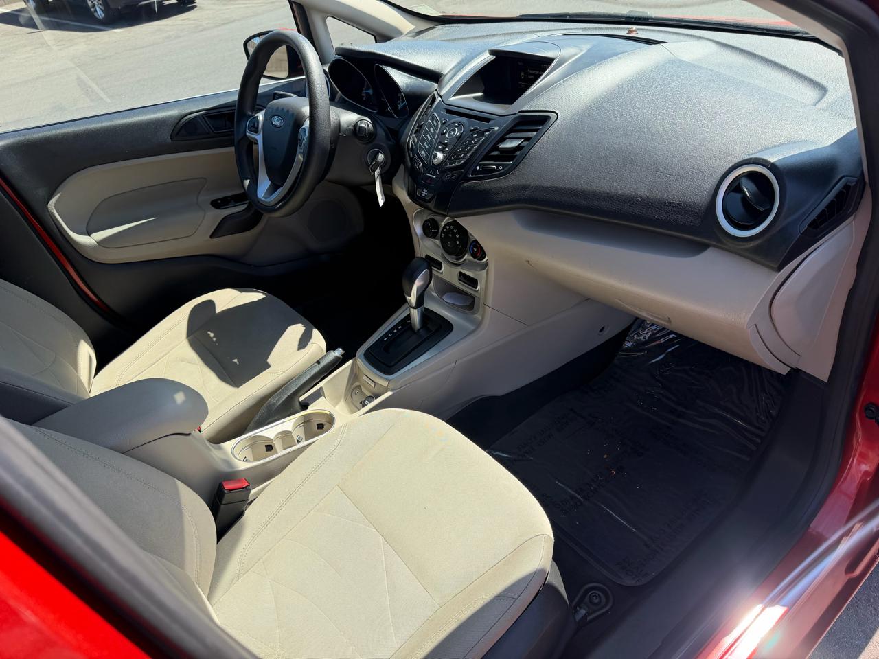Ford Fiesta SE Sedan 2018