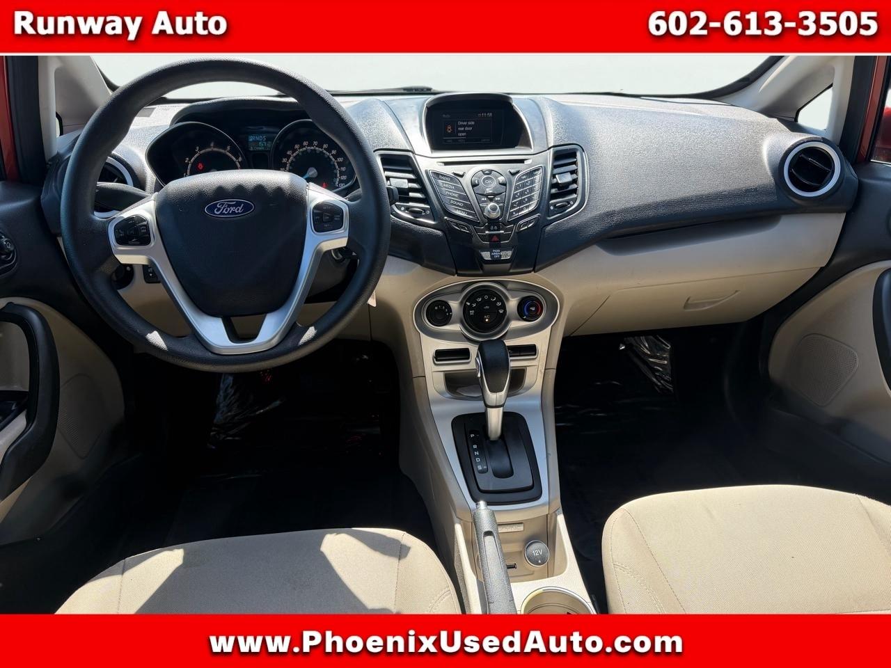 Ford Fiesta SE Sedan 2018