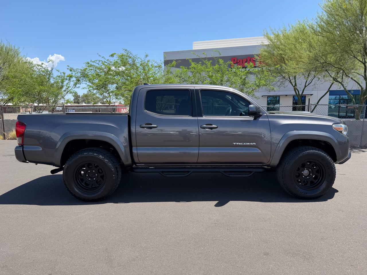Toyota Tacoma 4WD Double Cab V6 MT TRD Off Road (Natl) 2016