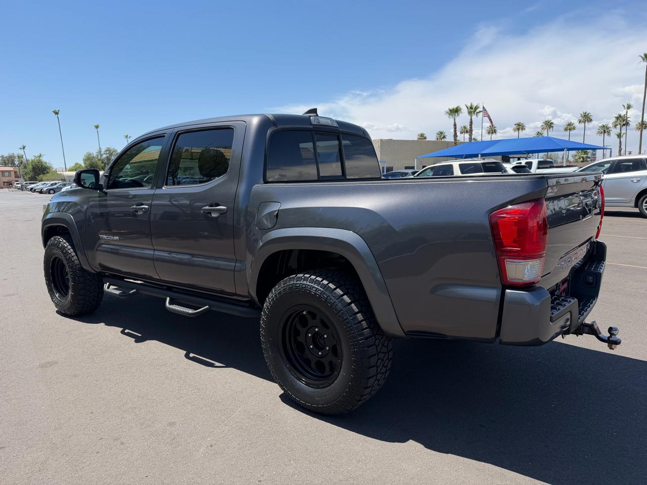 Toyota Tacoma 4WD Double Cab V6 MT TRD Off Road (Natl) 2016