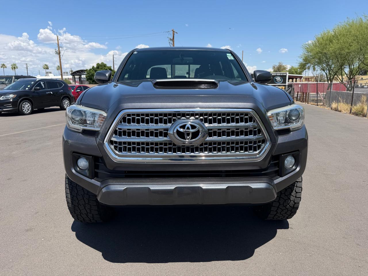 Toyota Tacoma 4WD Double Cab V6 MT TRD Off Road (Natl) 2016