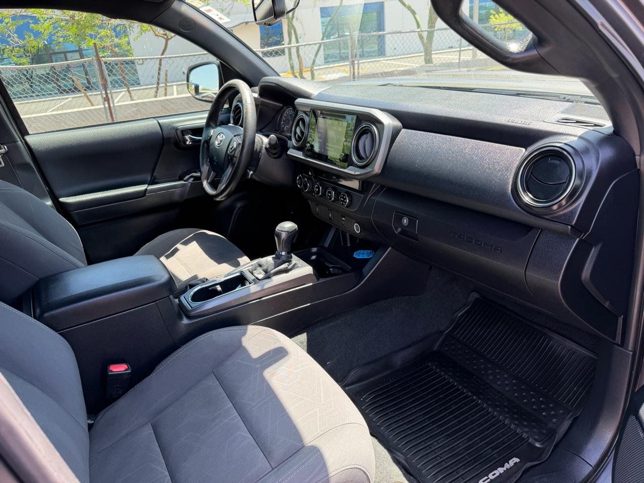 Toyota Tacoma 4WD Double Cab V6 MT TRD Off Road (Natl) 2016