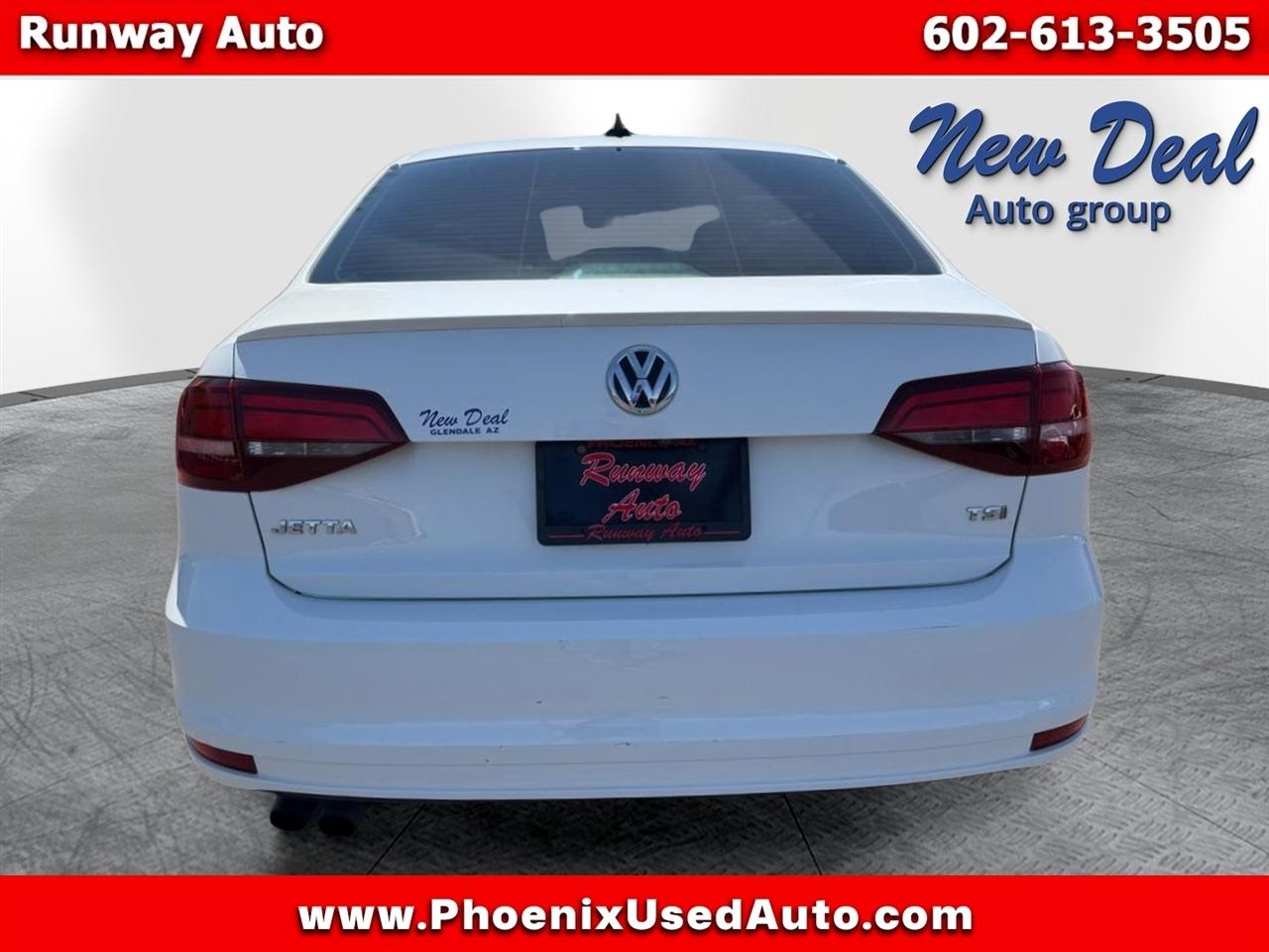Volkswagen Jetta Sedan 4dr Auto 1.8T Sport PZEV 2016