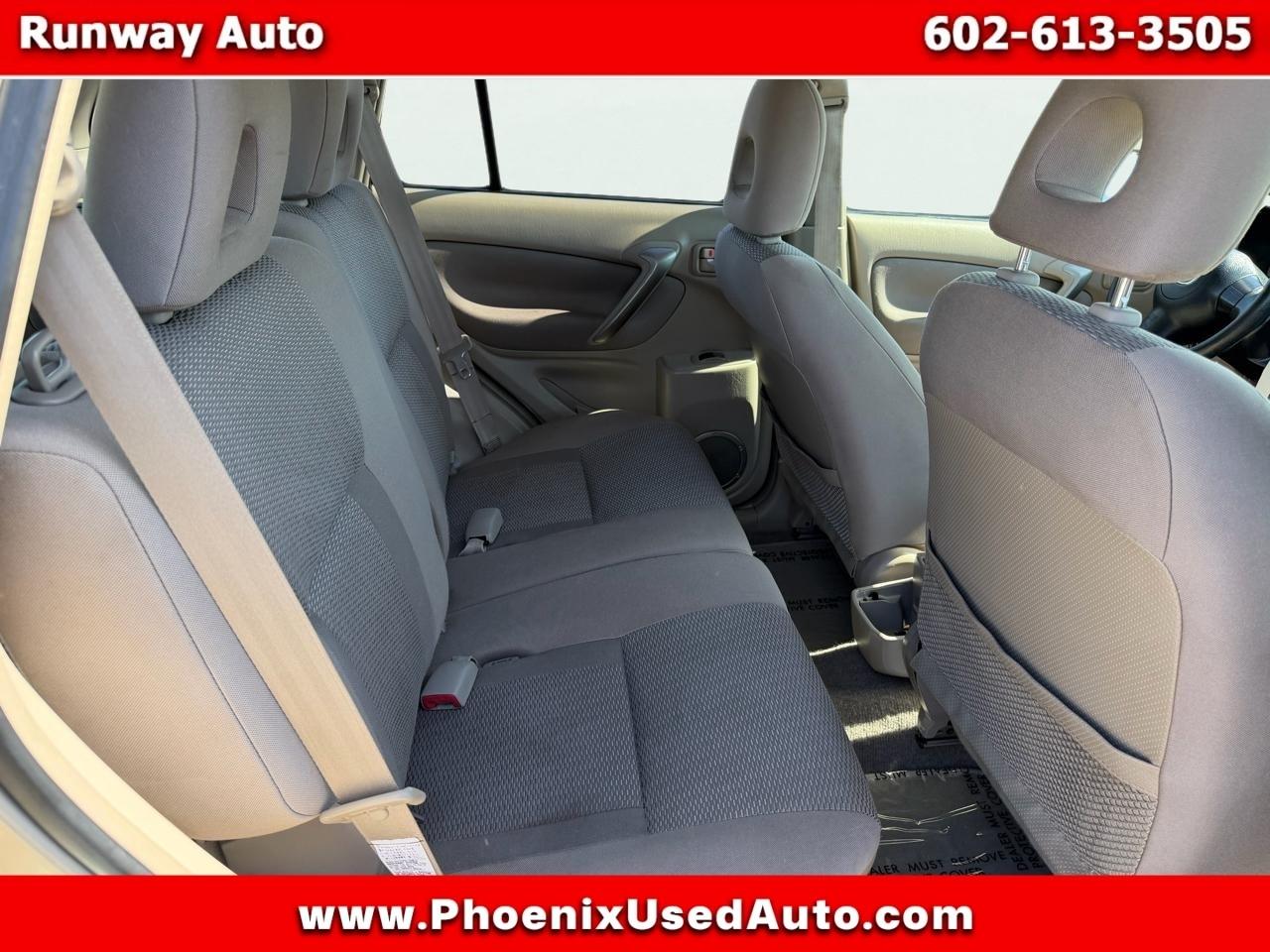Toyota RAV4 4dr Manual (Natl) 2005