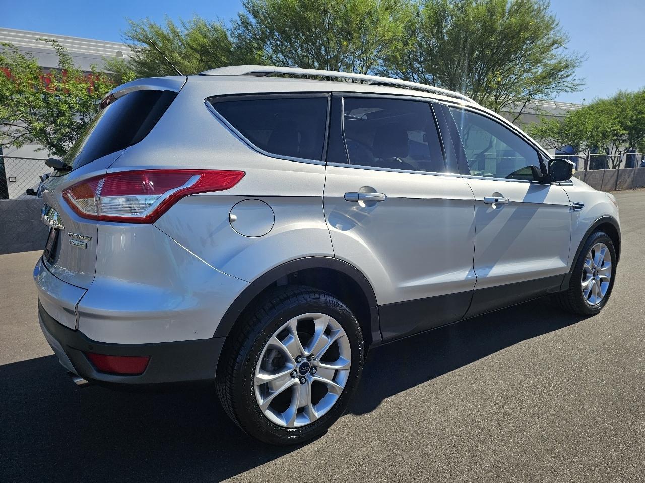 Ford Escape FWD 4dr Titanium 2016