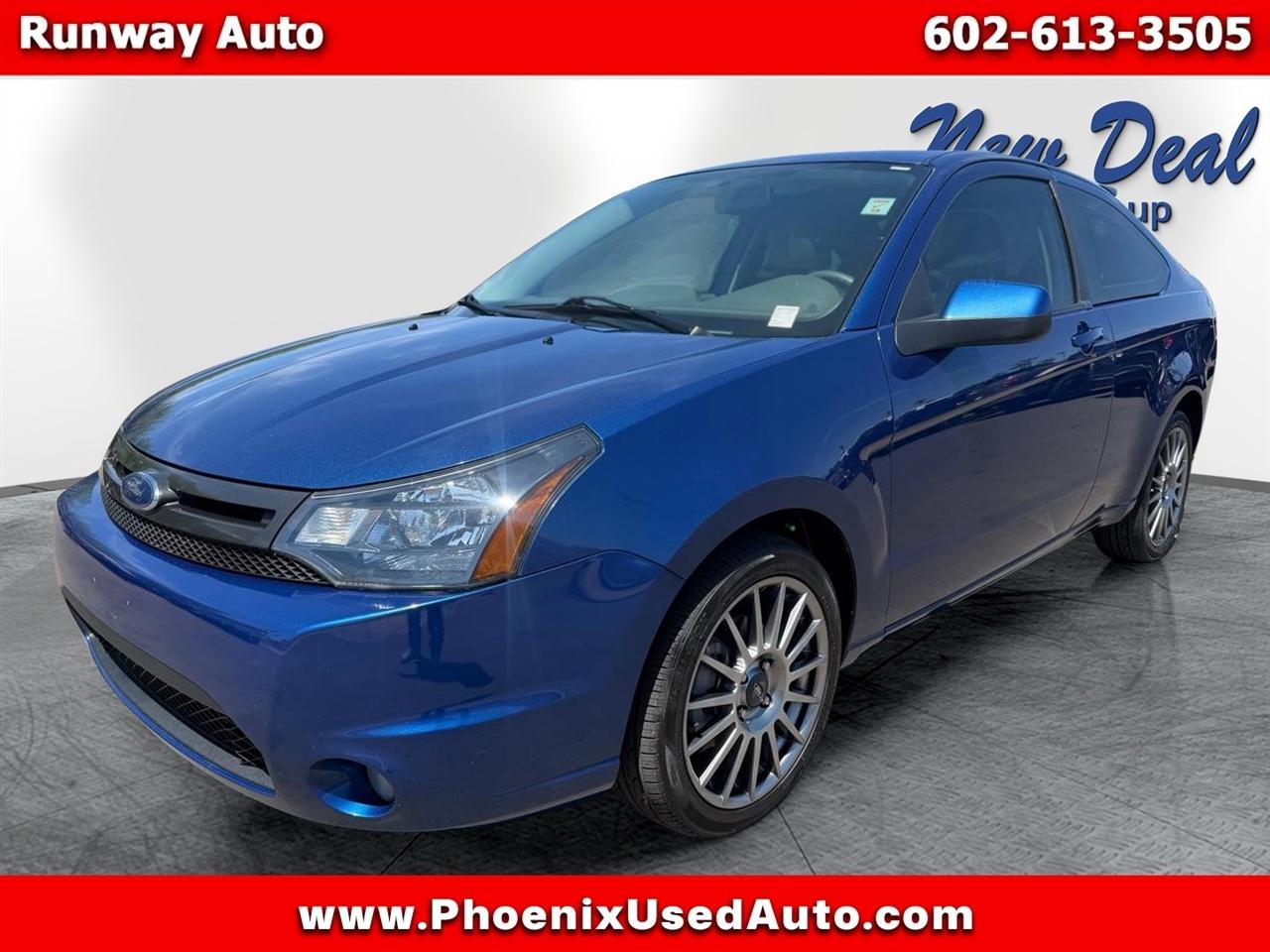 Ford Focus 2dr Cpe SES 2009