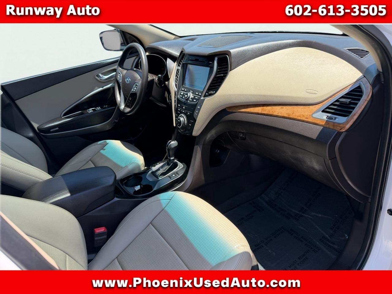 Hyundai Santa Fe Sport FWD 4dr 2.4 2016