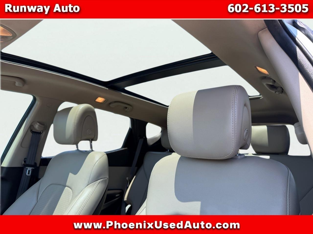 Hyundai Santa Fe Sport FWD 4dr 2.4 2016