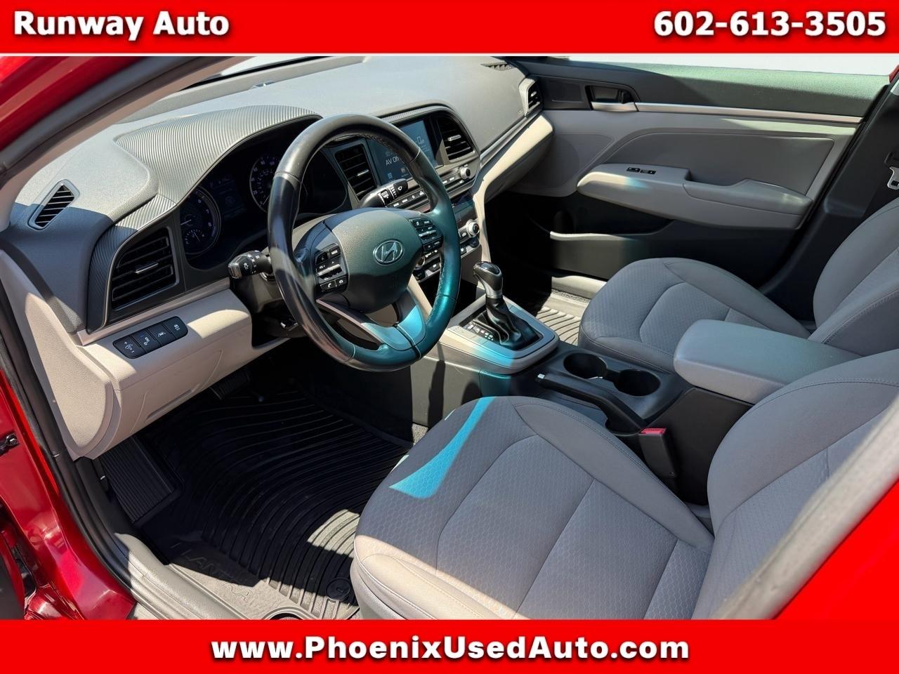 Hyundai Elantra Value Edition IVT 2020
