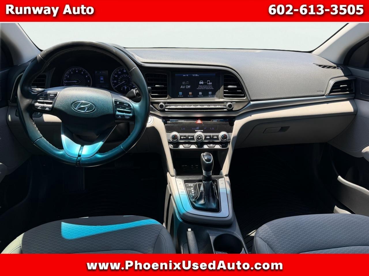 Hyundai Elantra Value Edition IVT 2020