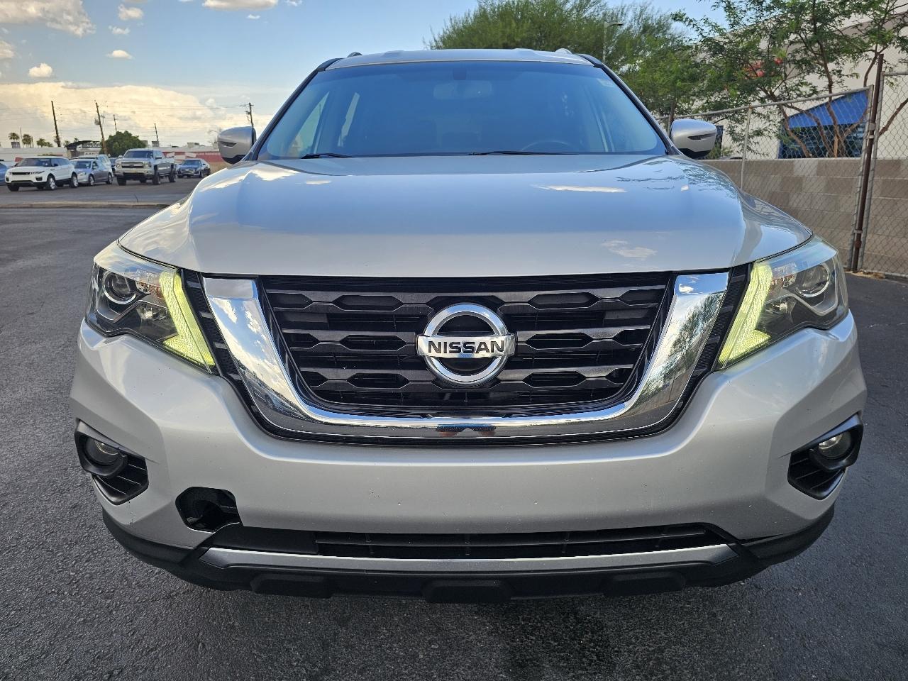 Nissan Pathfinder FWD SV 2018