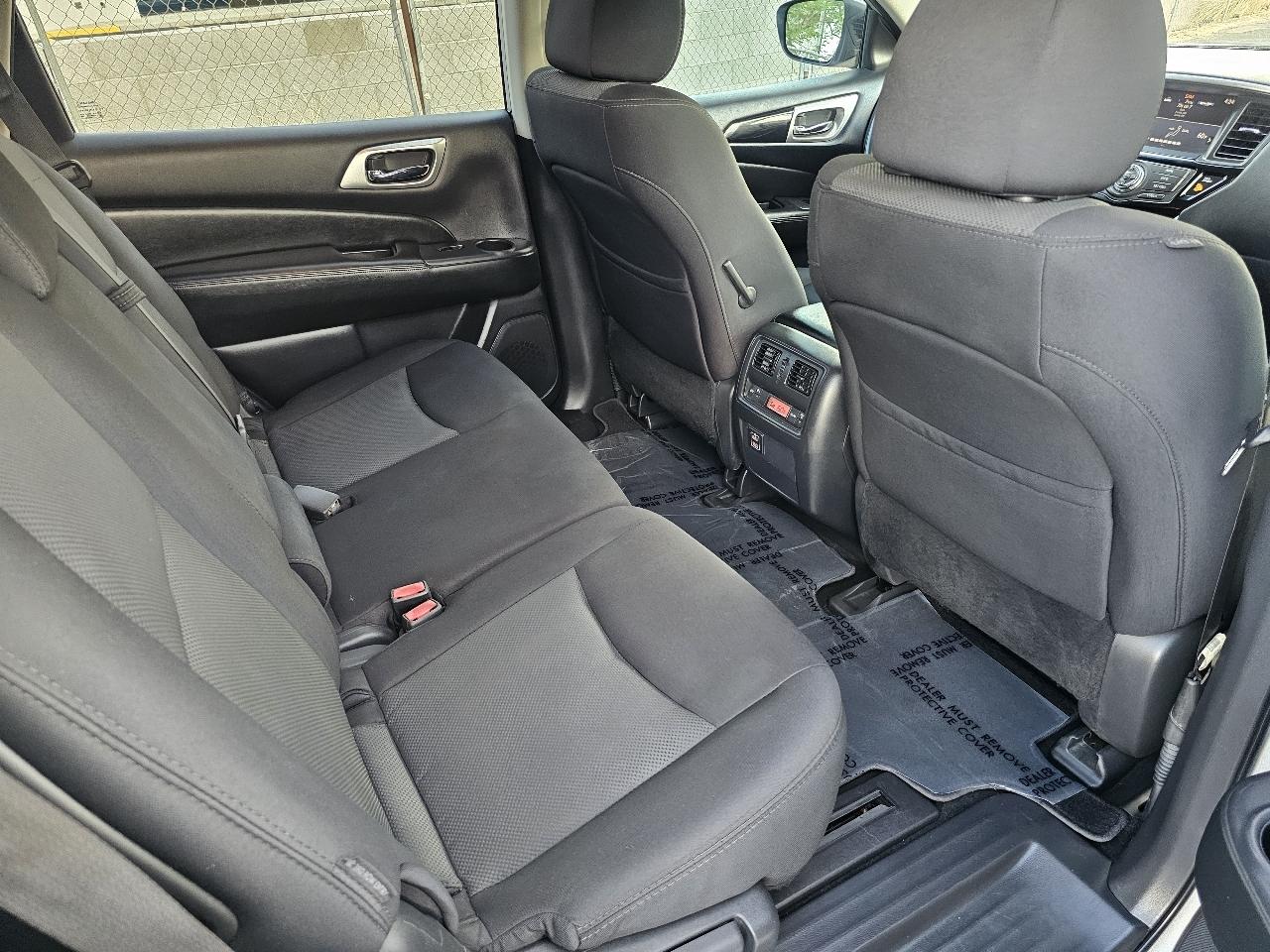 Nissan Pathfinder FWD SV 2018