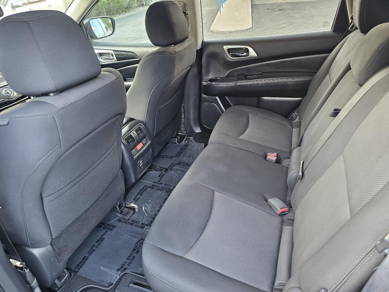 Nissan Pathfinder FWD SV 2018