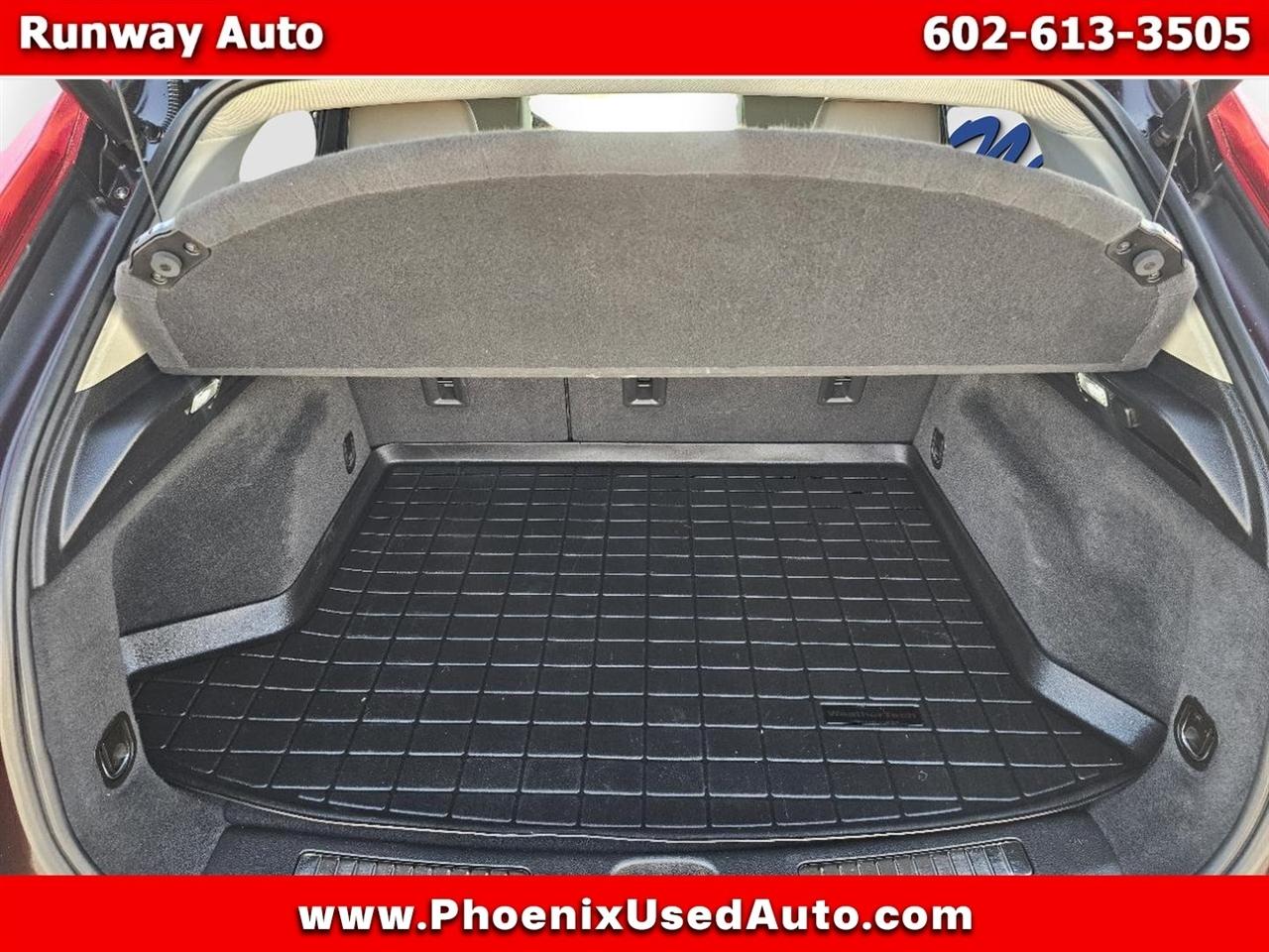 Cadillac XT4 FWD 4dr Premium Luxury 2020