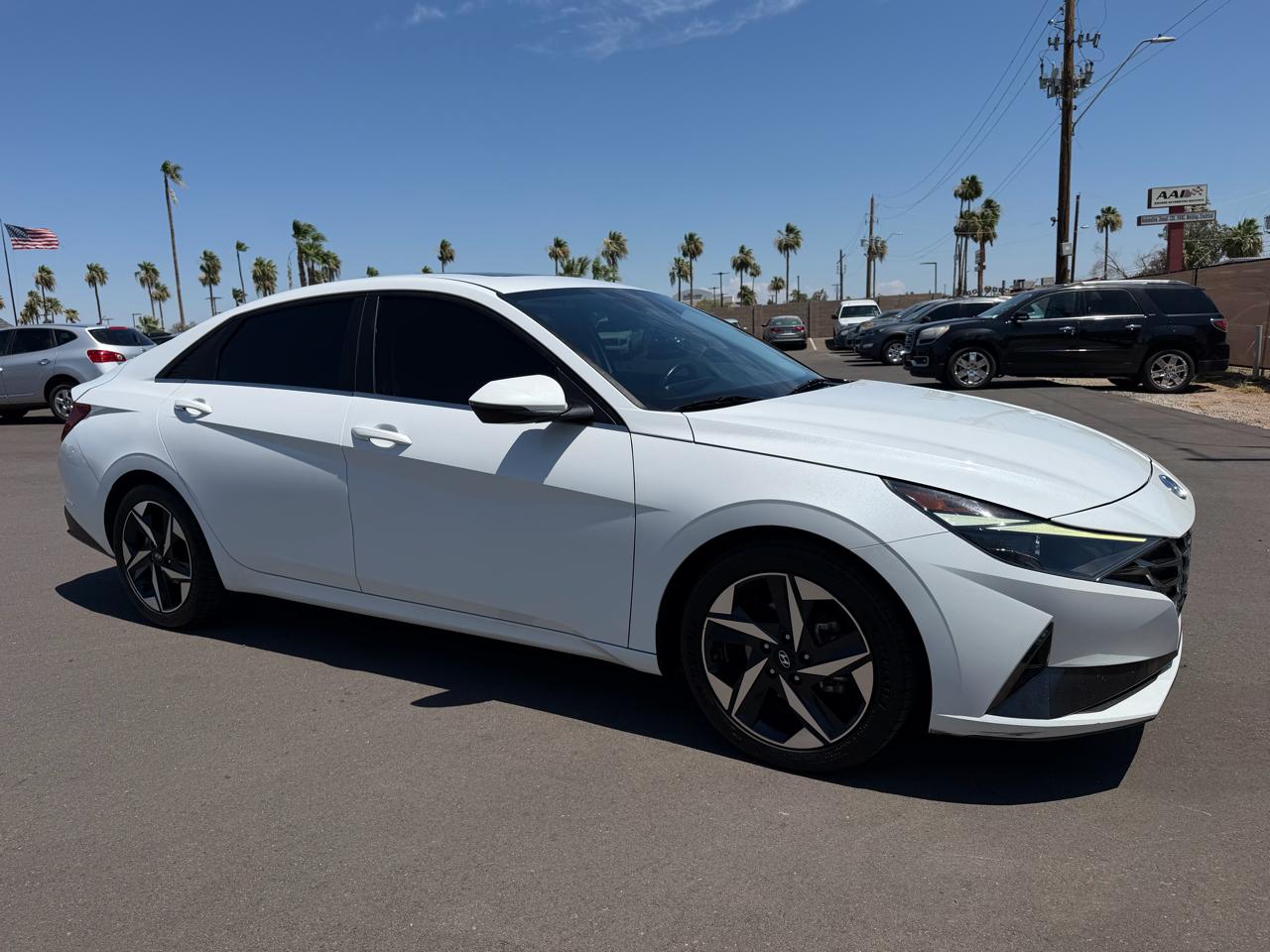 Hyundai Elantra SEL IVT *Ltd Avail* 2021