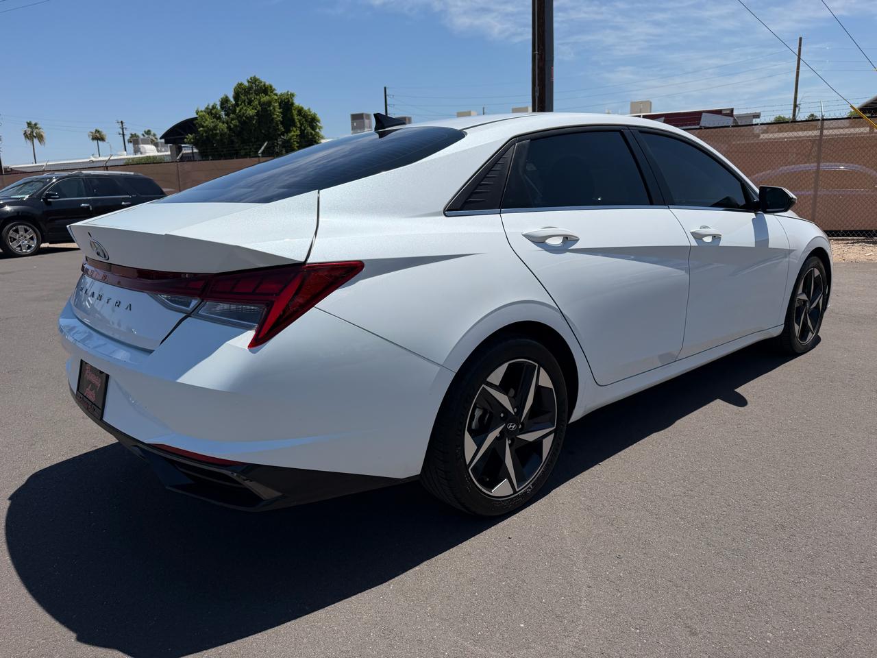 Hyundai Elantra SEL IVT *Ltd Avail* 2021