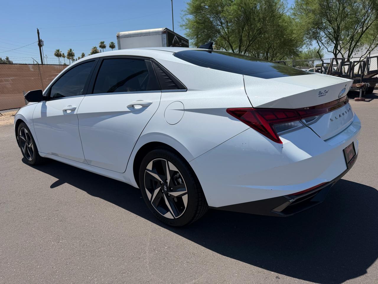 Hyundai Elantra SEL IVT *Ltd Avail* 2021