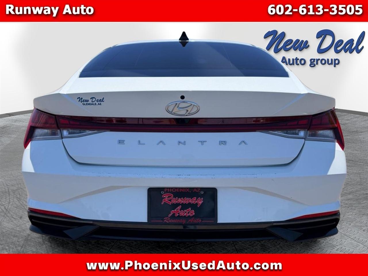 Hyundai Elantra SEL IVT *Ltd Avail* 2021