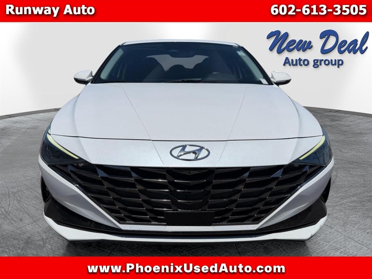Hyundai Elantra SEL IVT *Ltd Avail* 2021