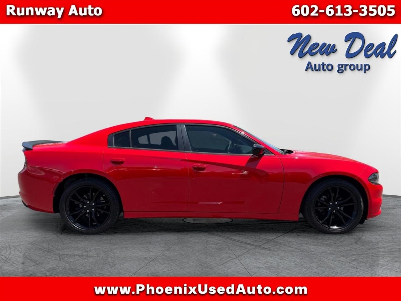 Dodge Charger 4dr Sdn SXT RWD 2016
