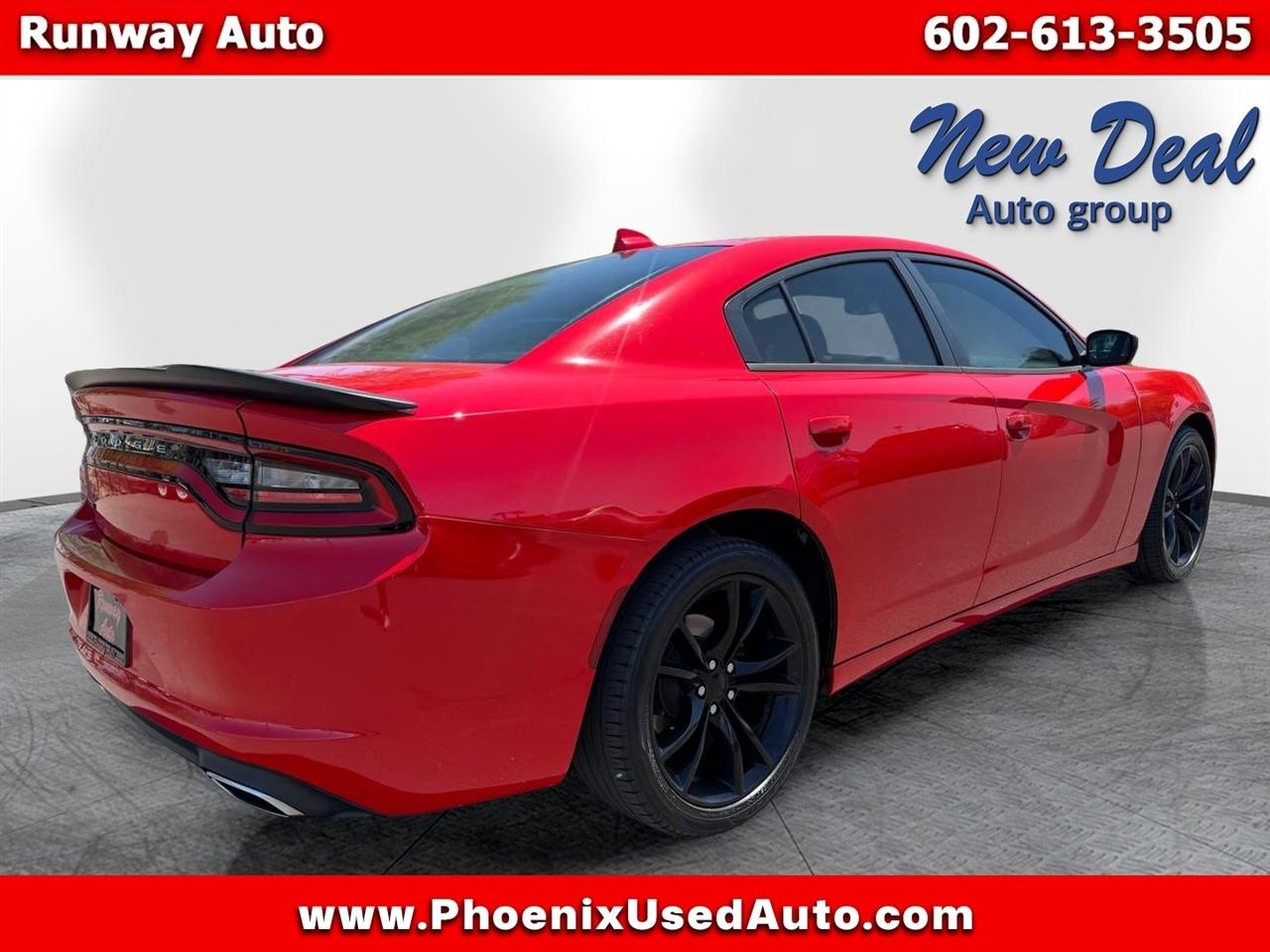 Dodge Charger 4dr Sdn SXT RWD 2016