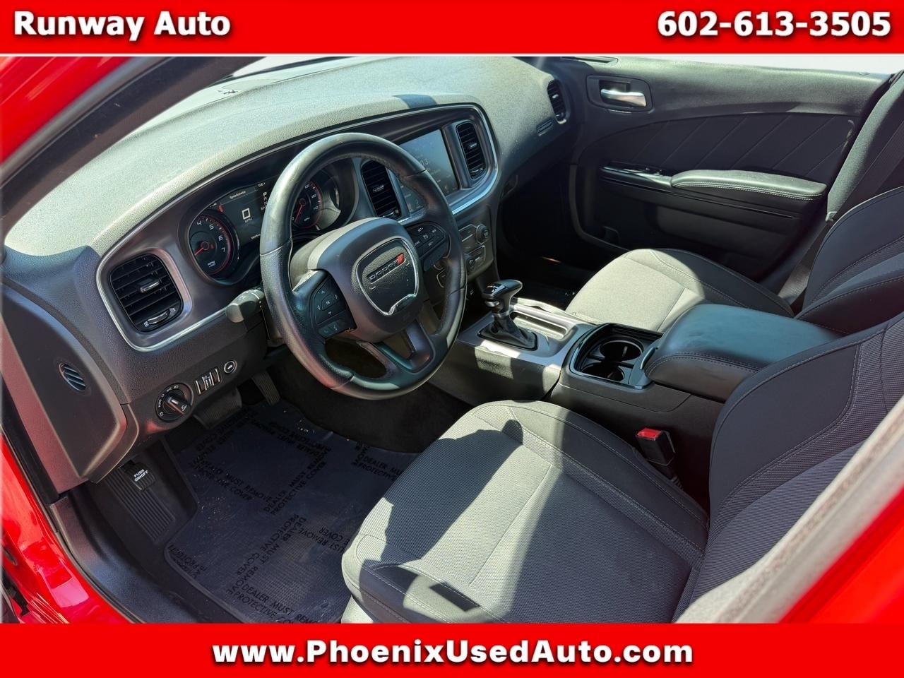 Dodge Charger 4dr Sdn SXT RWD 2016