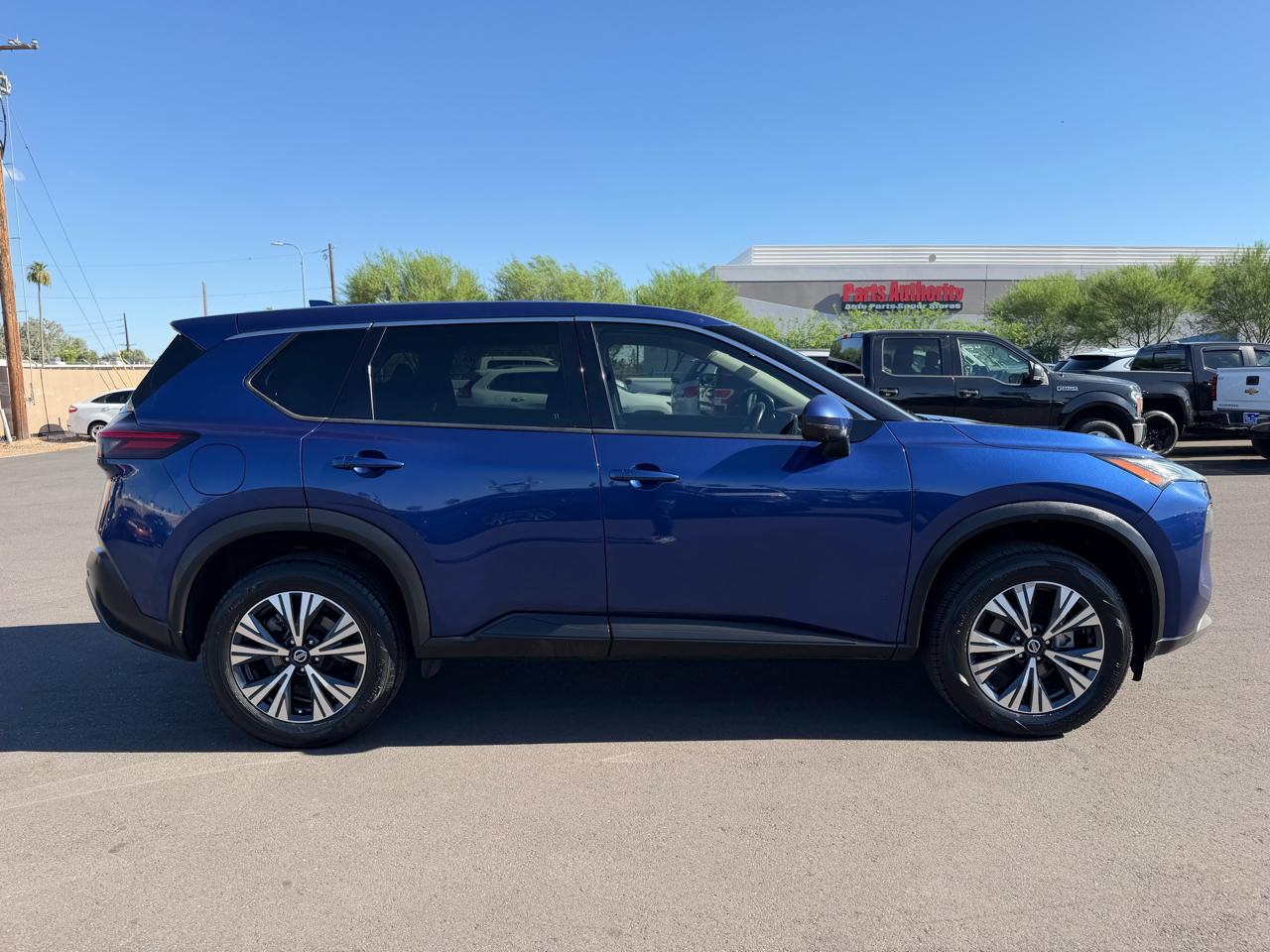 Nissan Rogue FWD SV 2021