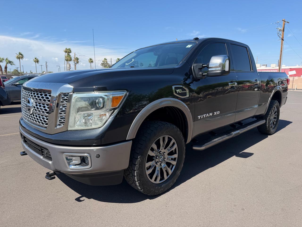 Nissan Titan XD 4WD Crew Cab Platinum Reserve Gas 2016