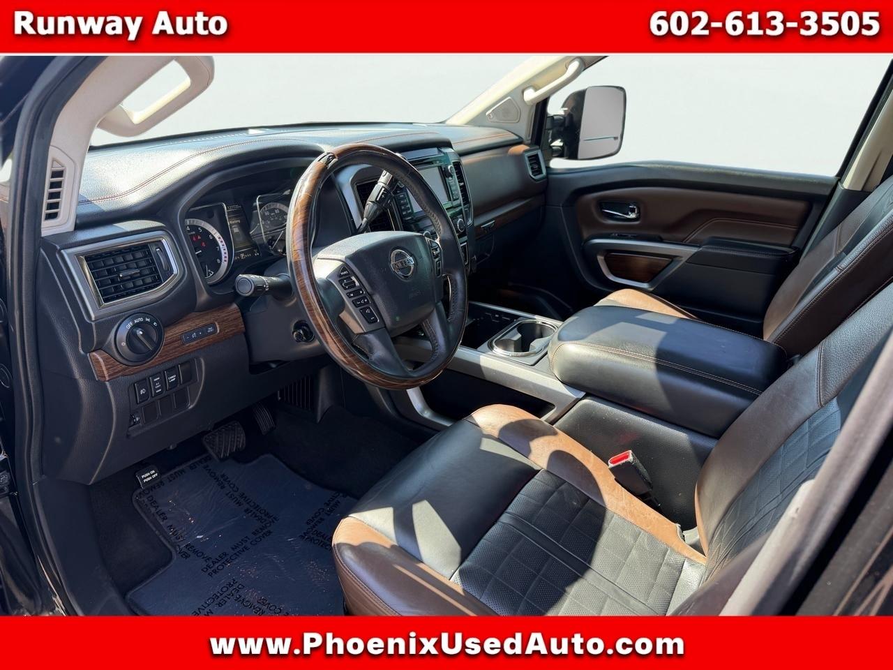 Nissan Titan XD 4WD Crew Cab Platinum Reserve Gas 2016