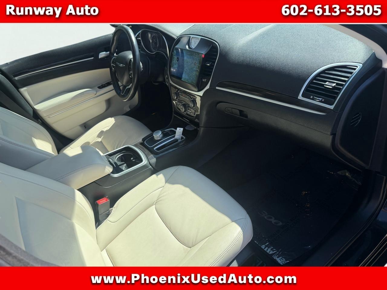 Chrysler 300 4dr Sdn Limited RWD 2015