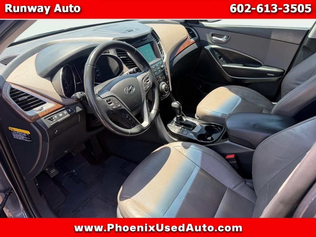 Hyundai Santa Fe XL SE FWD 2019