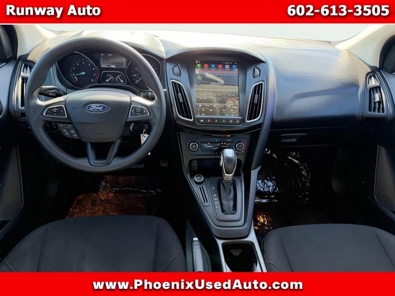 Ford Focus 4dr Sdn SE 2015