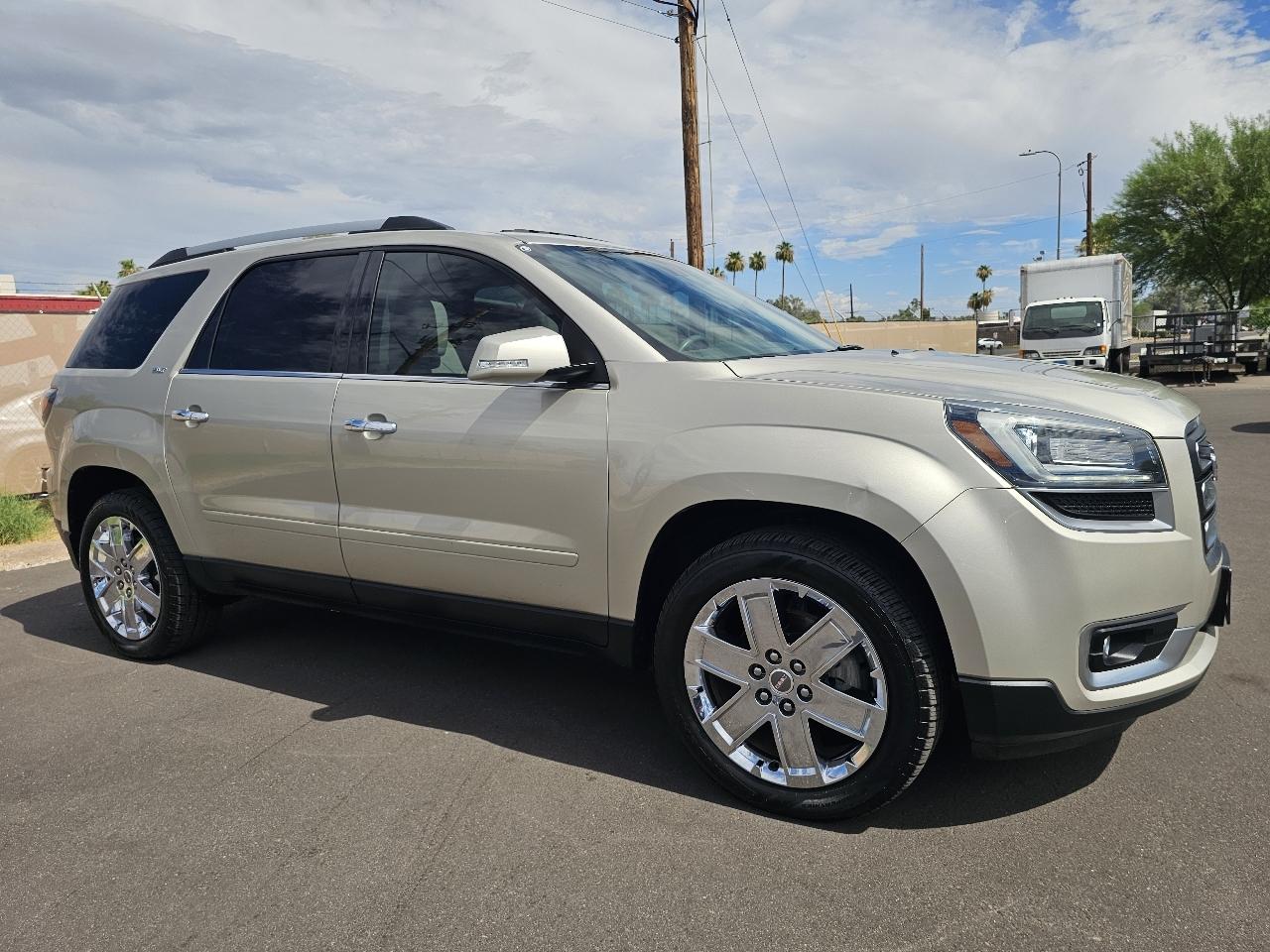 GMC Acadia Limited FWD 4dr Limited 2017