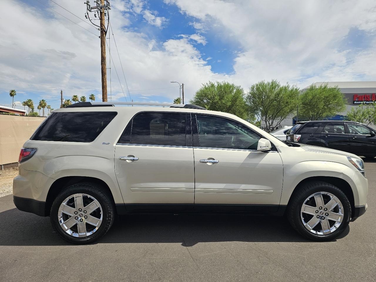 GMC Acadia Limited FWD 4dr Limited 2017