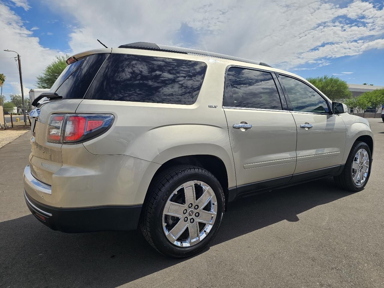 GMC Acadia Limited FWD 4dr Limited 2017