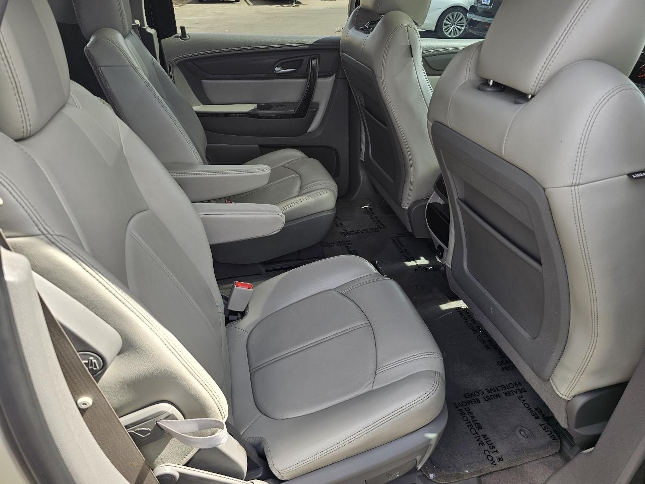 GMC Acadia Limited FWD 4dr Limited 2017