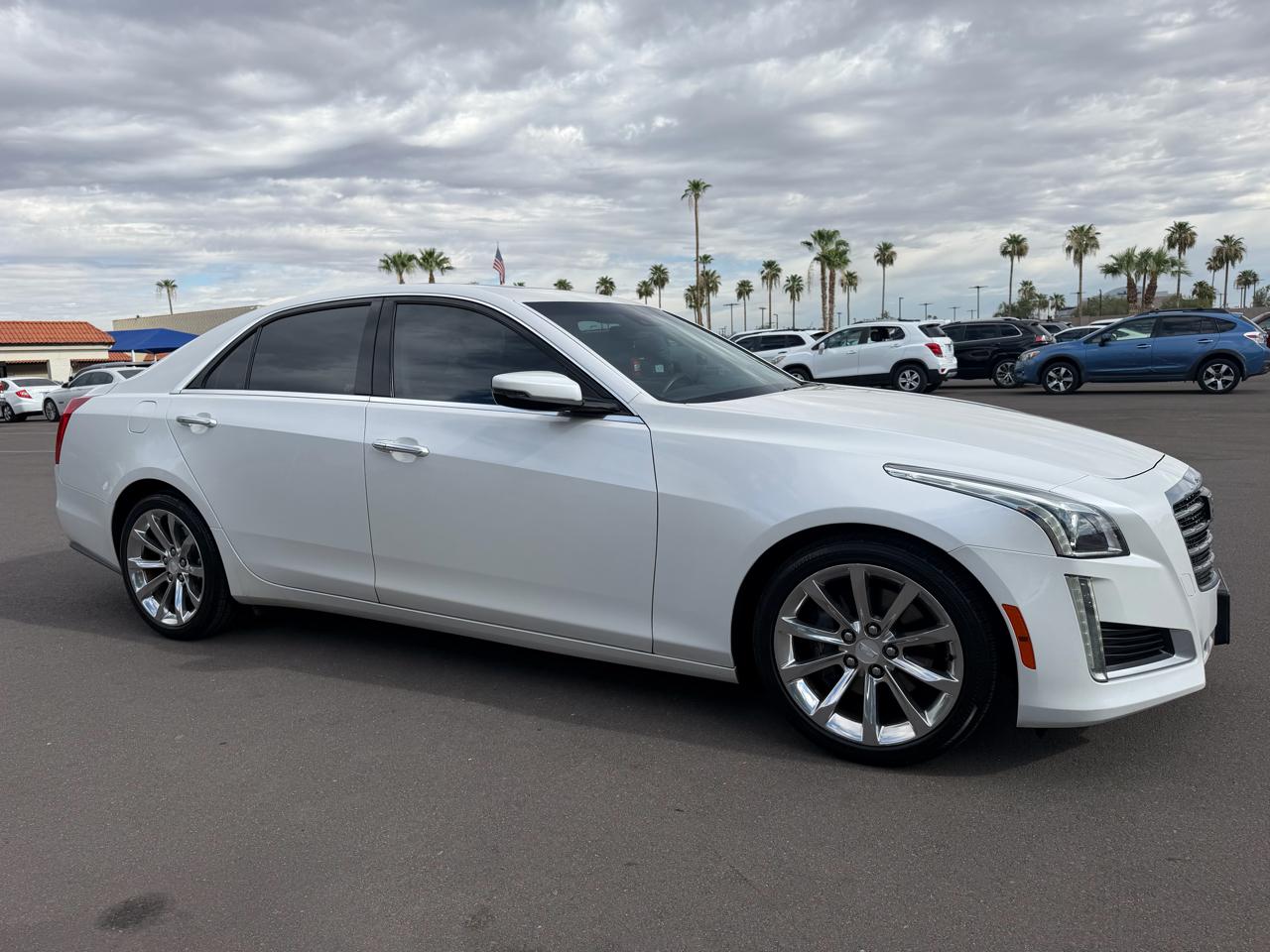 Cadillac CTS Sedan 4dr Sdn 2.0L Turbo Luxury RWD 2017