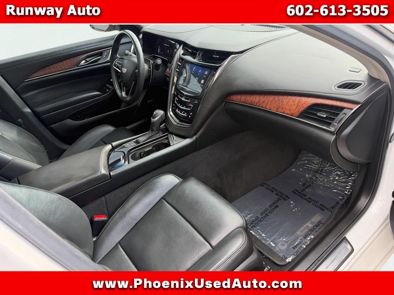 Cadillac CTS Sedan 4dr Sdn 2.0L Turbo Luxury RWD 2017