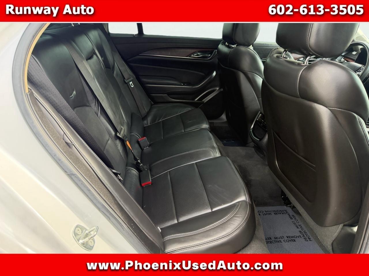 Cadillac CTS Sedan 4dr Sdn 2.0L Turbo Luxury RWD 2017