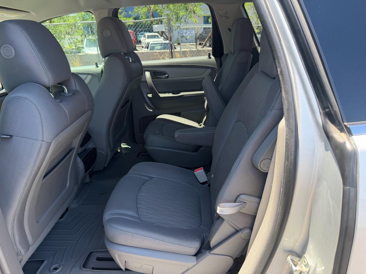 Chevrolet Traverse FWD 4dr LT w/1LT 2016