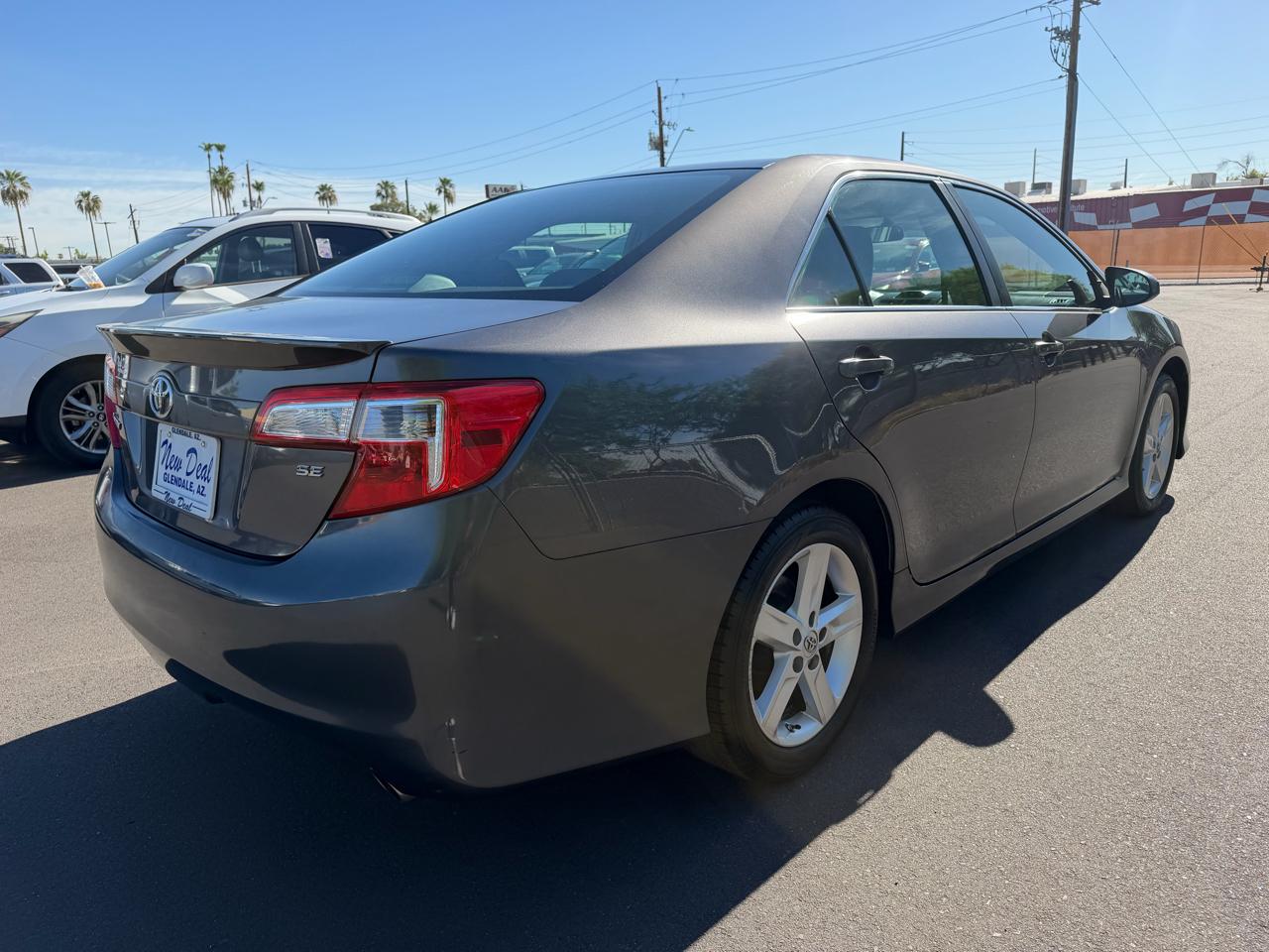 Toyota Camry 2014.5 4dr Sdn I4 Auto SE Sport (Natl) 2014