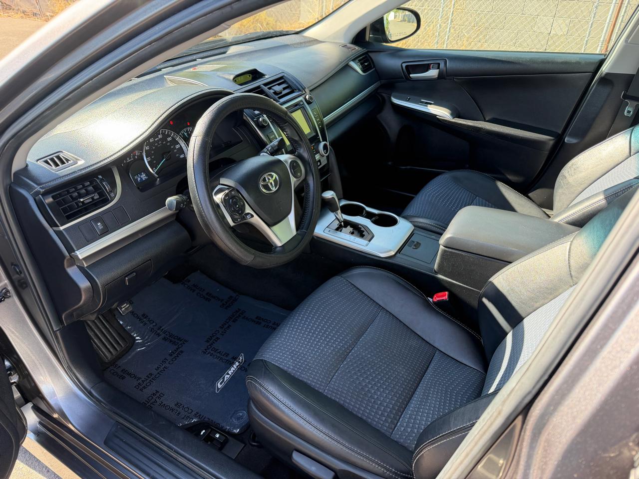 Toyota Camry 2014.5 4dr Sdn I4 Auto SE Sport (Natl) 2014