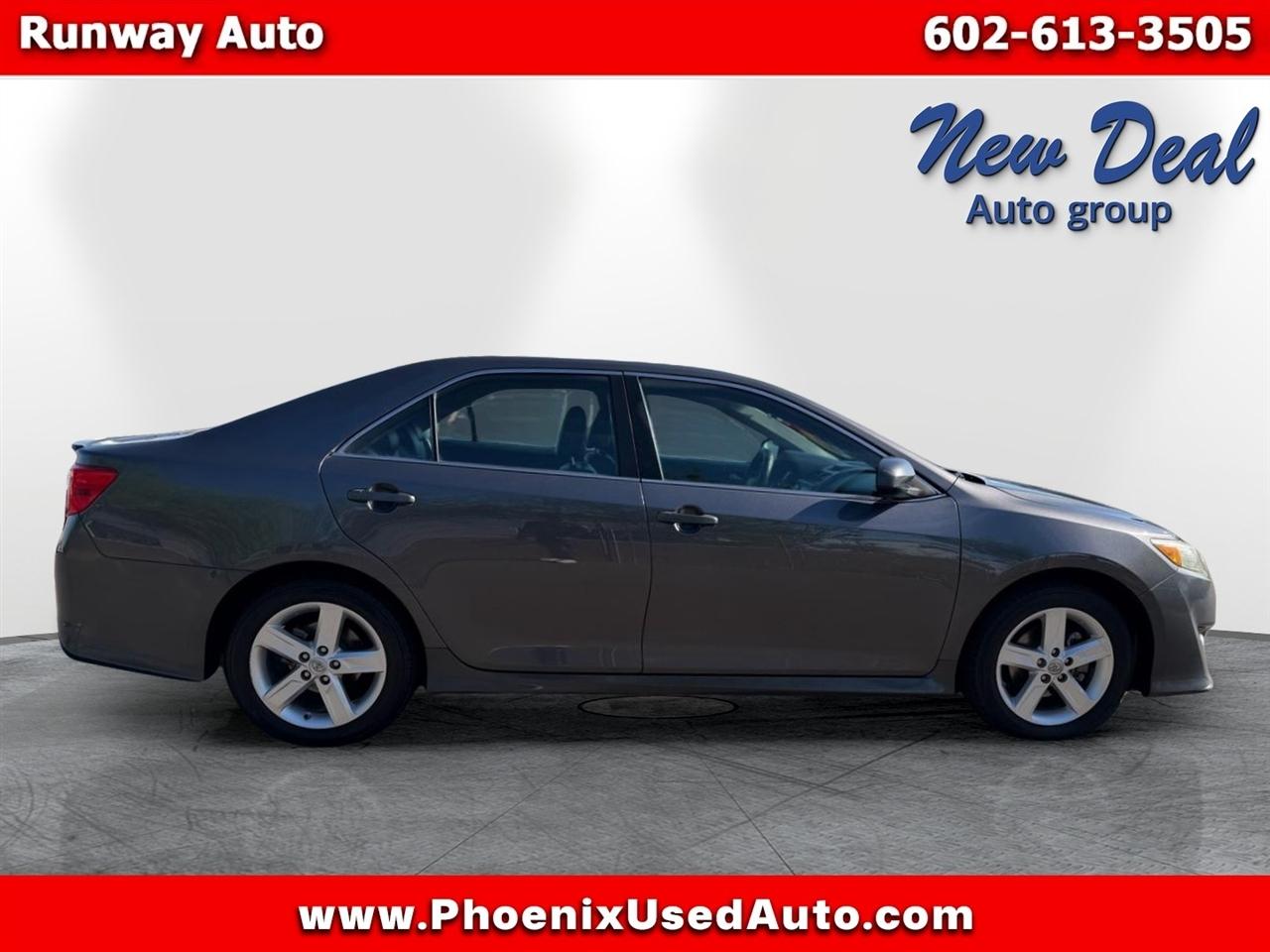 Toyota Camry 2014.5 4dr Sdn I4 Auto SE Sport (Natl) 2014
