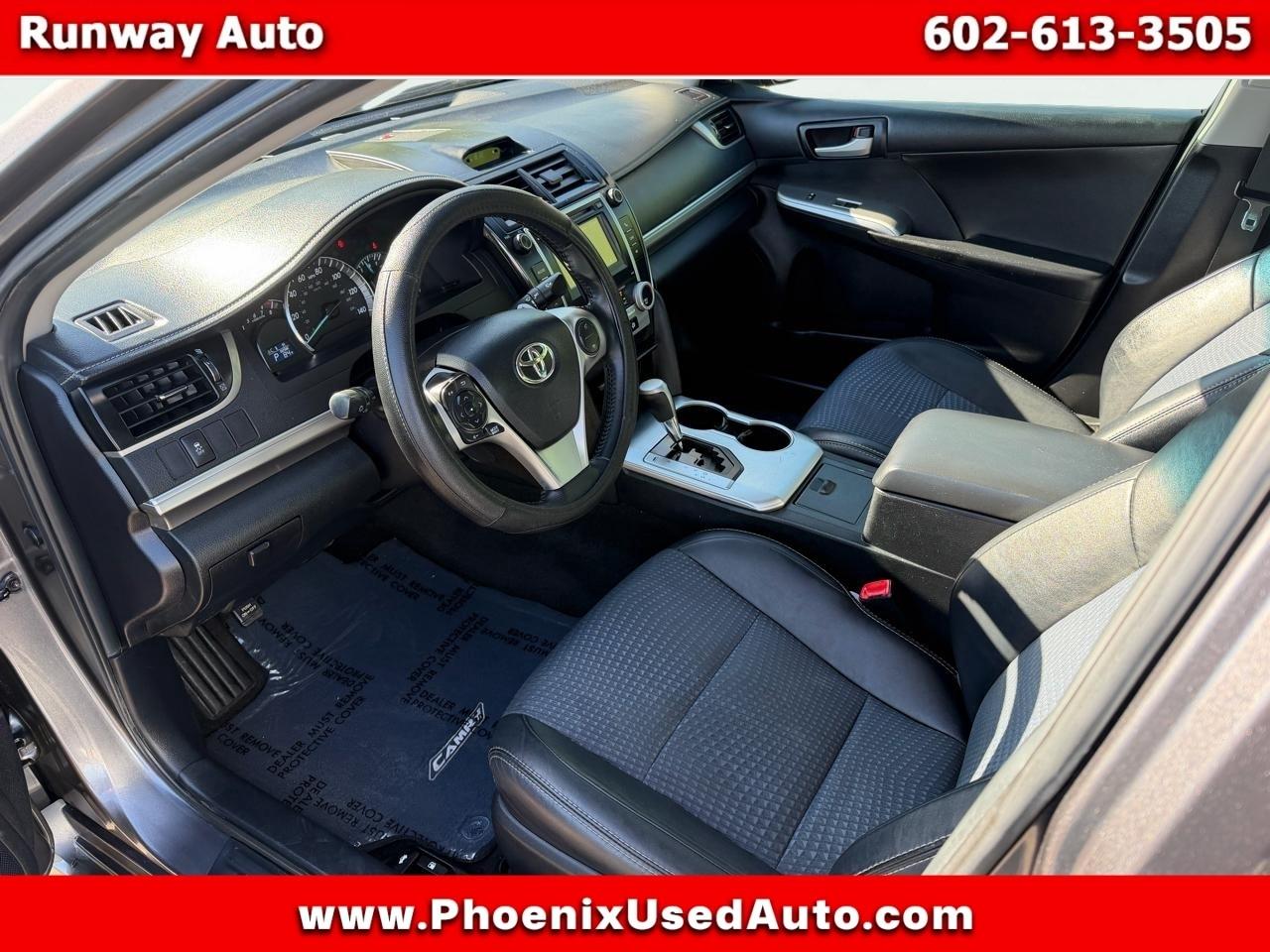 Toyota Camry 2014.5 4dr Sdn I4 Auto SE Sport (Natl) 2014