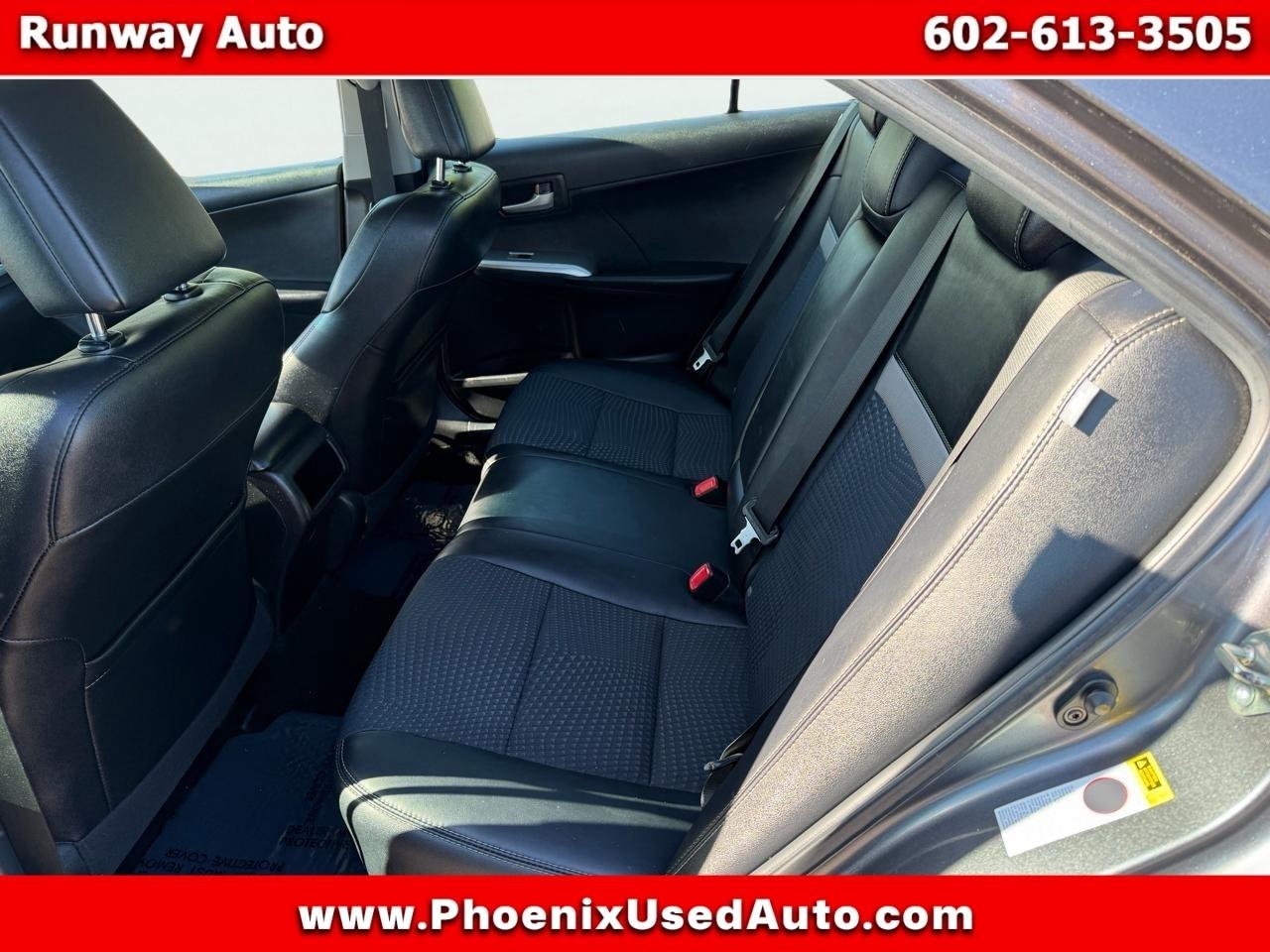 Toyota Camry 2014.5 4dr Sdn I4 Auto SE Sport (Natl) 2014