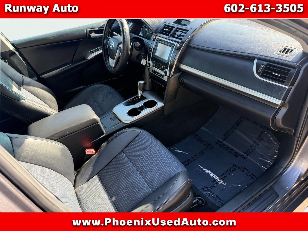 Toyota Camry 2014.5 4dr Sdn I4 Auto SE Sport (Natl) 2014