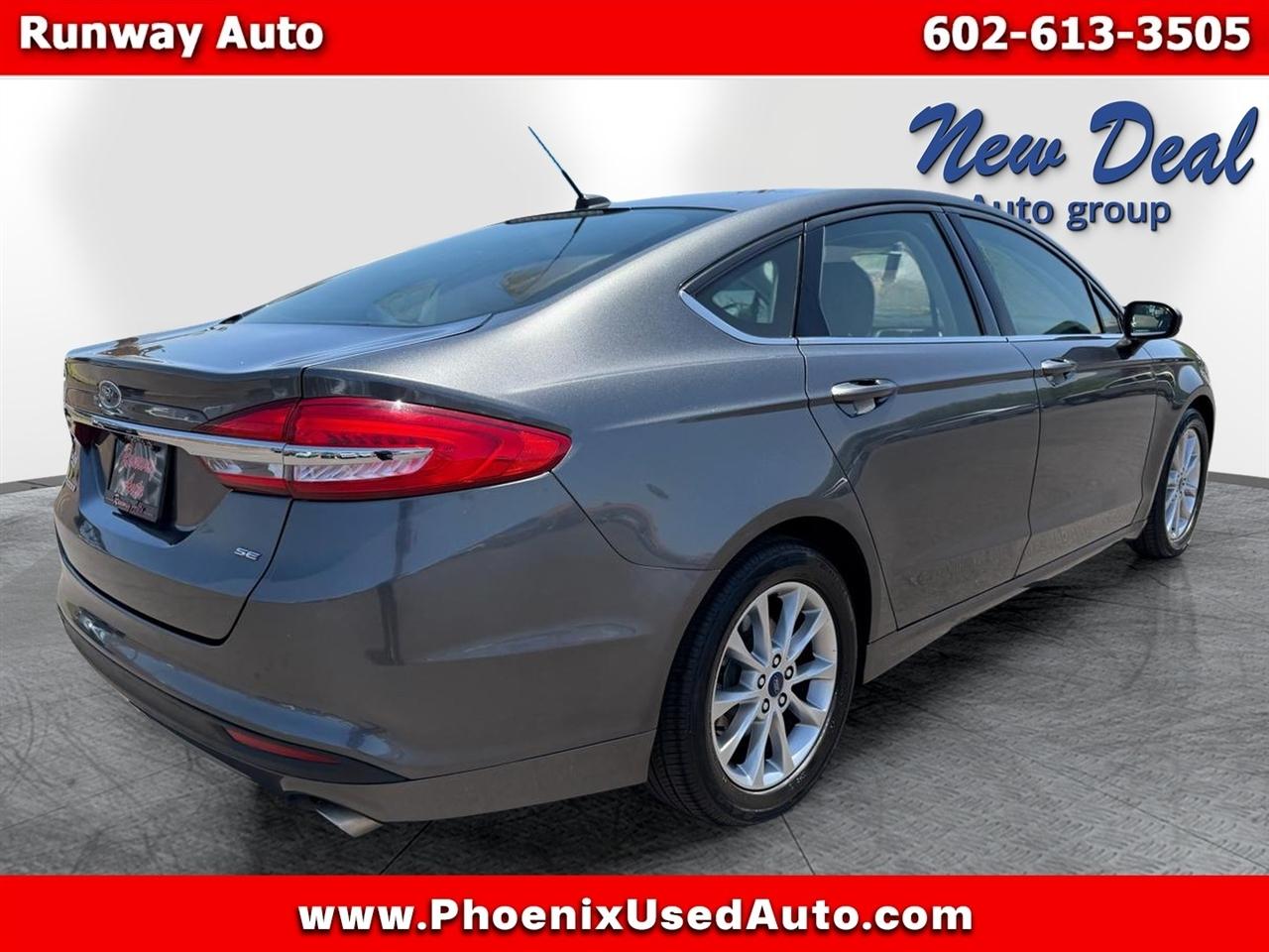 Ford Fusion SE FWD 2017