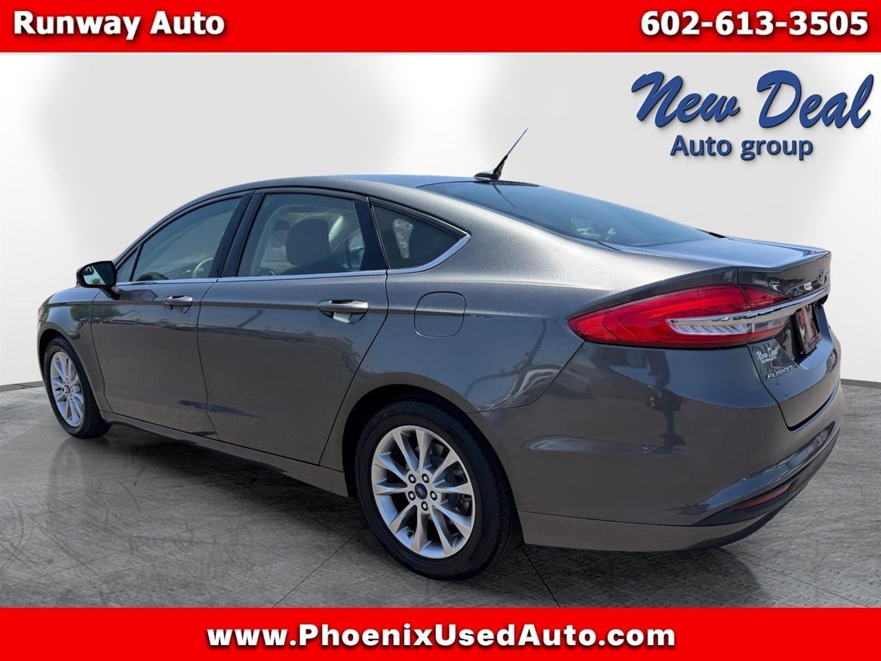 Ford Fusion SE FWD 2017
