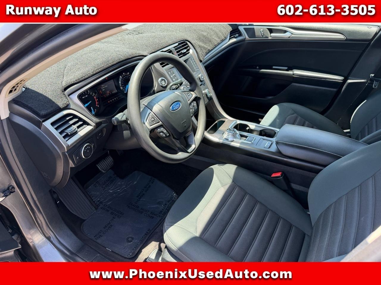 Ford Fusion SE FWD 2017